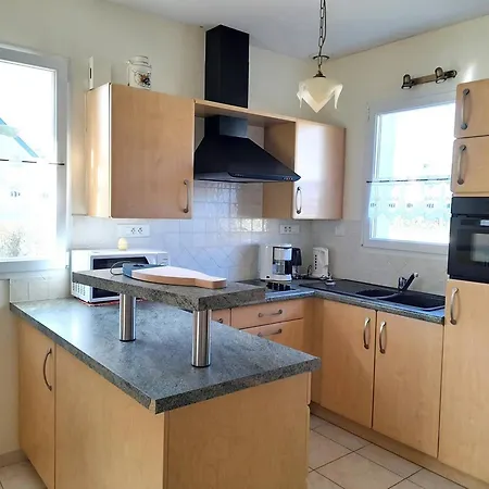 Maison Familiale Avec Jardin Et Veranda A Piriac-sur-mer, Proche Plages Et Centre-ville - Fr-1-392-229 Piriac-sur-Mer